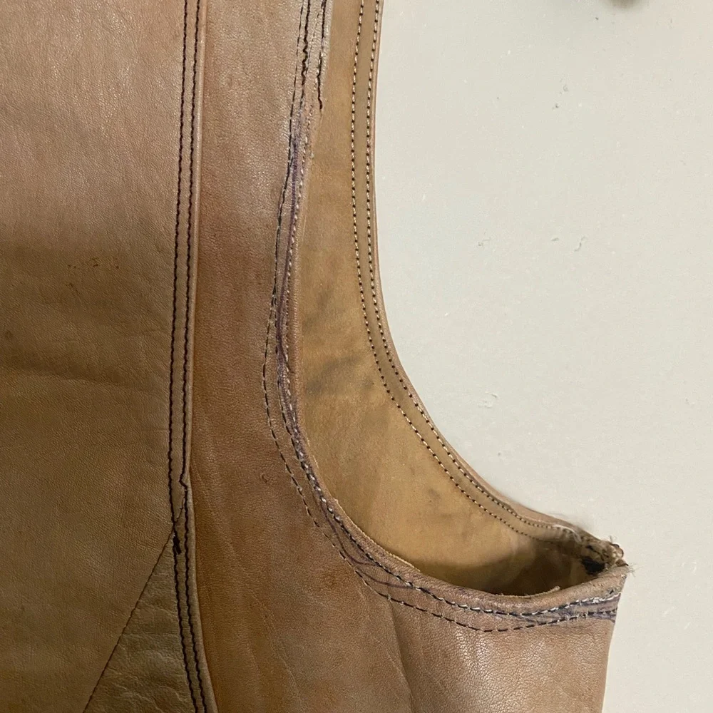 Vintage Italian Lambskin Leather Vest in Nude/Beige - Picture 7 of 12